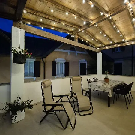 Apartment Il Glicine Bianco